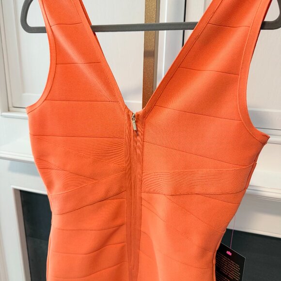 🧡 Coral Reef Bandage Dress | Double V Bodycon | Medium - Picture 5 of 11